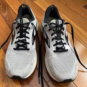 Brooks Gray Running Shoes